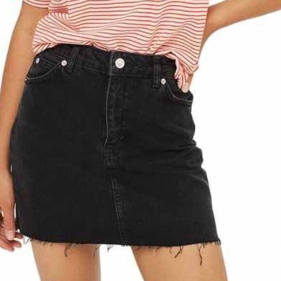 Topshop Dresses & Skirts - Top Shop Black Denim Mini Skirt.